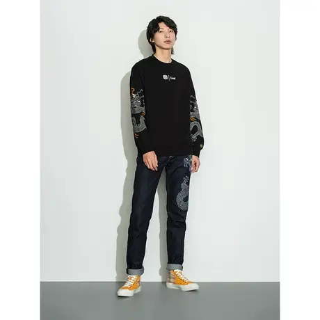 Lee宫廷文化“龙随型动”潮服22秋冬新品舒适黑男卫衣LMT0036-000图片