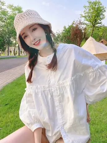 2023新款木耳边白色衬衫女春款内搭上衣小衫百搭圆领白衬衣甜美潮图片