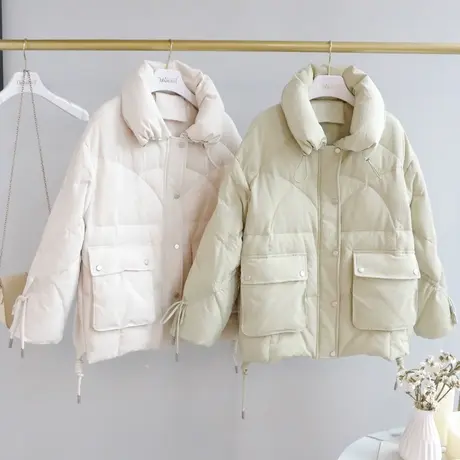 【直播】粉红大布娃娃时尚短款羽绒服商品大图