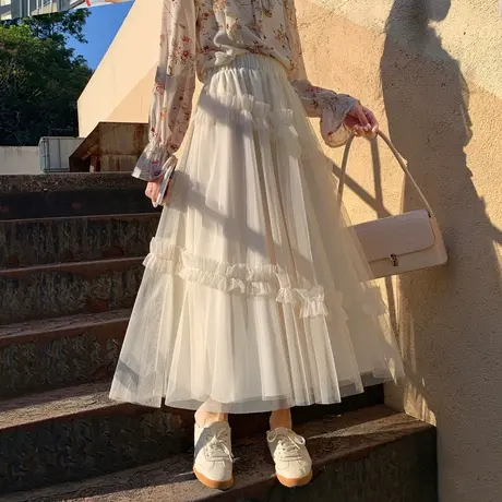 高腰显瘦杏色百褶网纱裙女2022年新款气质森女系木耳边A字半身裙图片