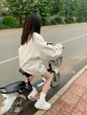 圆领卫衣女小个子春秋复古美式慵懒风oversize高级感落肩上衣外套商品大图