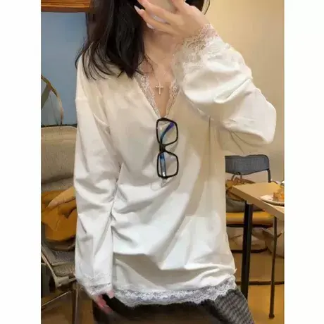 法式纯欲风V领蕾丝花边长袖T恤女春装宽松打底衫韩版内搭纯棉上衣商品大图