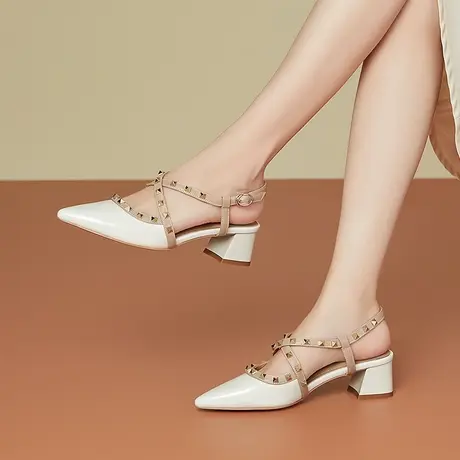 夏季真皮法式包头凉鞋女通勤舒适时尚铆钉后空单鞋中跟女鞋商品大图
