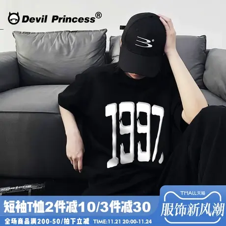 街头风无性别穿搭宽松大版黑色短袖t恤女超火正肩纯棉半袖上衣夏图片