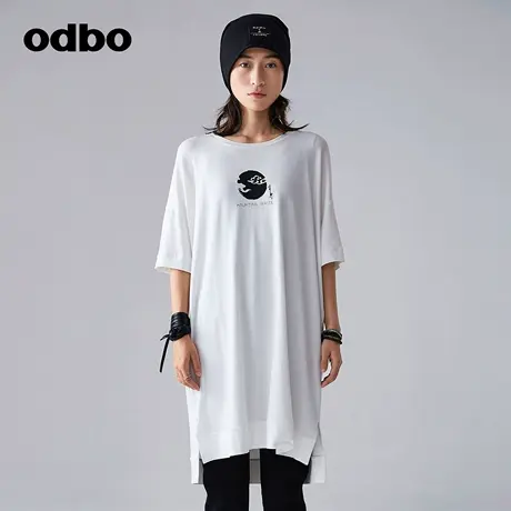 odbo/欧迪比欧休闲气质印花短袖T恤女春季新款中长款宽松简约上衣商品大图