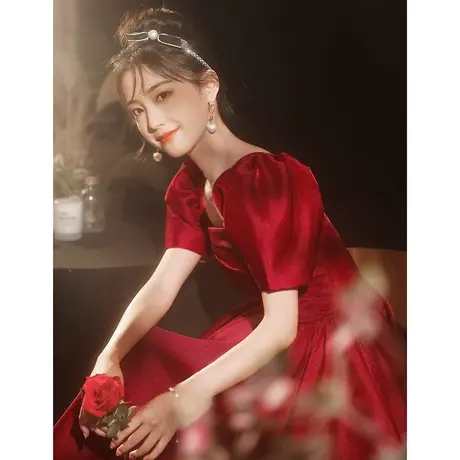 敬酒服2023新款新娘女夏季薄款缎面结婚礼服订婚回门连衣裙中长款图片