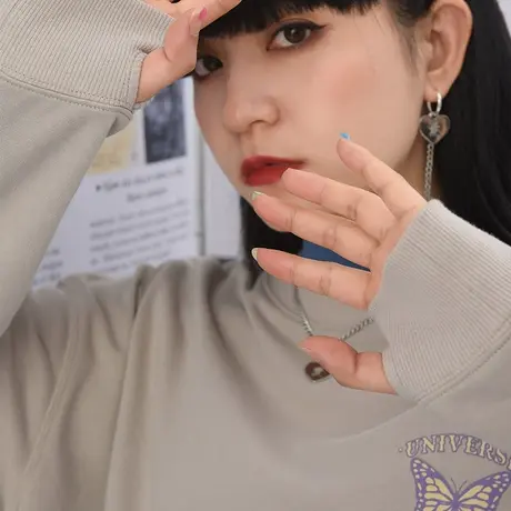 omont蛋挞家 宽松圆领套头卫衣女2021新款潮ins早秋薄款秋季上衣图片