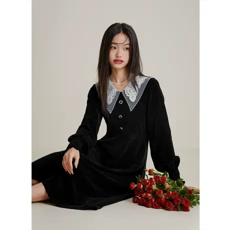 弥古法式娃娃领连衣裙黑色赫本风修身长裙女春秋内搭毛衣裙高级感图片