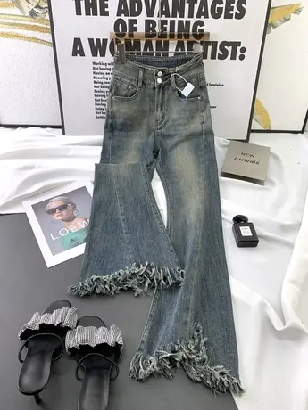 2023秋季新款韩国高腰裤脚流苏设计感牛仔微喇裤女字母时尚喇叭裤商品大图