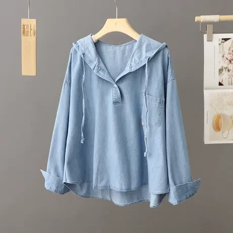 休闲牛仔衬衫女宽松前短后长连帽牛仔衫套头春秋季外套女2023新款图片