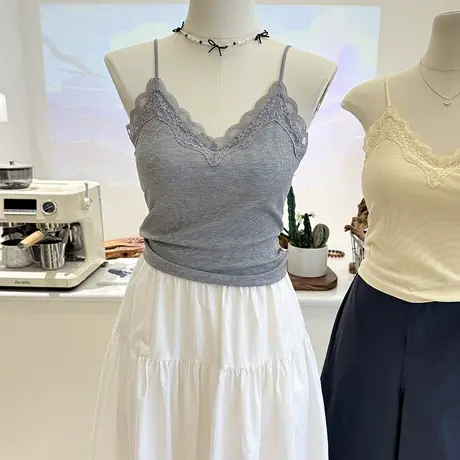 春夏内搭蕾丝花边V领吊带背心弹力修身显瘦女士带胸垫上衣外穿图片