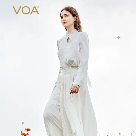 VOA桑蚕丝提花珍珠白半高领不对称乔其拼接飘带一粒扣宽松长袖T恤图片