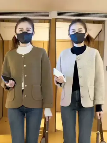 2023秋季新款小香风皮毛一体外套女时尚宽松休闲圆领单排扣上衣潮商品大图