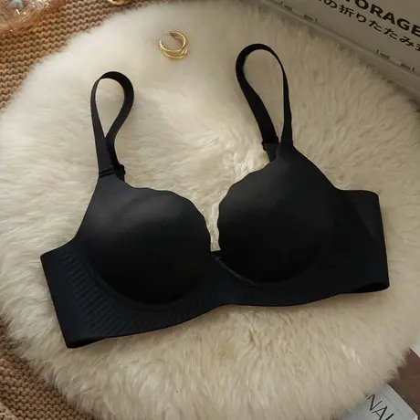 内衣女小胸平胸聚拢无钢圈调整型收副乳无痕一片式文胸套装厚胸罩商品大图