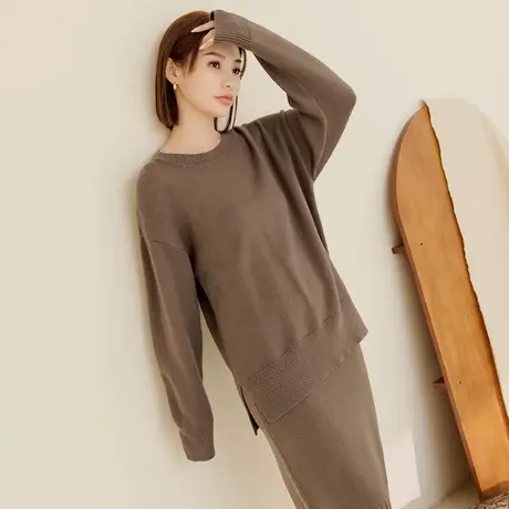 桔熊秋冬季温柔保暖毛衣女纯色宽松圆领长袖针织衫女大码FA2879图片