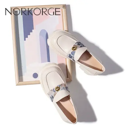 温柔米白色乐福鞋单鞋商品大图