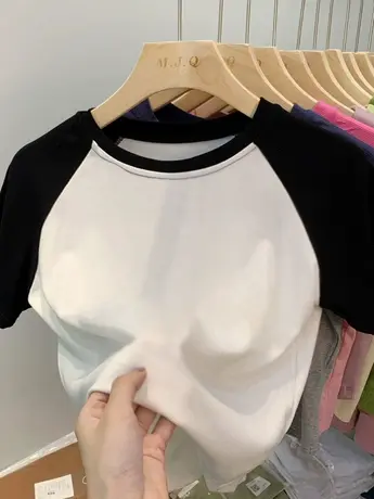 一眼就喜欢！巨赞~港味复古仿棉上衣女设计感百搭休闲撞色短袖T恤图片