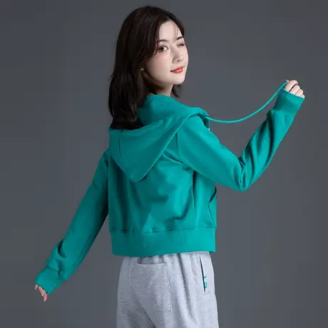 连帽外套女拉链卫衣休闲春秋2023新款小个子运动绿色短款开衫上衣图片