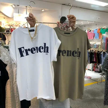 字母印花卷边落肩飞飞袖T恤女夏季新款tee宽松休闲百搭中长款上衣商品大图