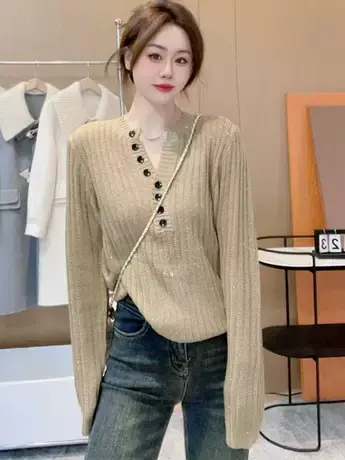 2023秋季新款复古慵懒设计感重工亮片针织毛衣百搭V领针织上衣女商品大图