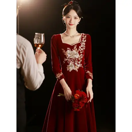 敬酒服新娘冬季长袖酒红色丝绒中式刺绣回门礼服女冬天订婚连衣裙图片