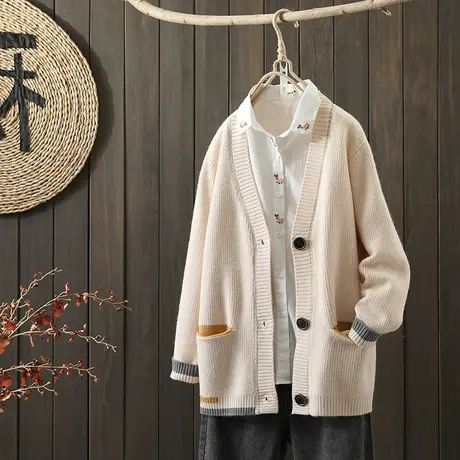 枫谜2021年秋冬新款文艺简约包芯纱V领毛衣开衫女宽松针织外套图片