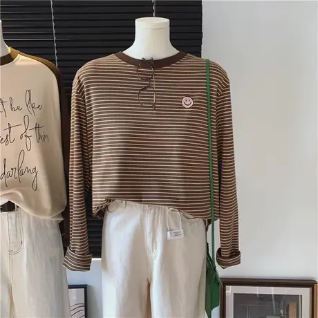 笑脸刺绣T恤长袖女秋冬季宽松外穿打底衫德绒加绒加厚保暖上衣服商品大图