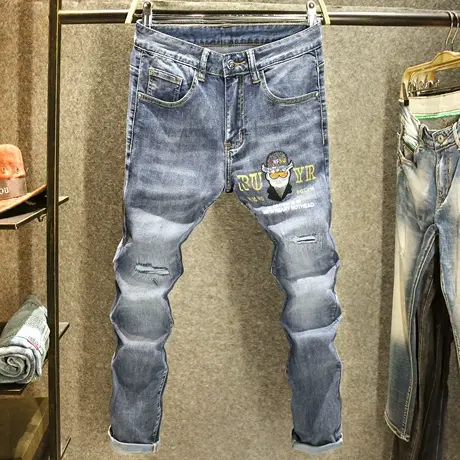 2024新款春夏季破洞牛仔裤男弹力修身小脚裤时尚潮牌烫钻印花长裤商品大图