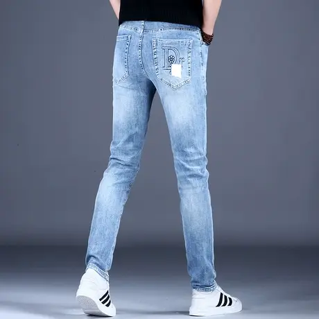 高档秋冬轻奢牛仔裤男款休闲裤子修身小脚弹力浅蓝色美式2023新款商品大图