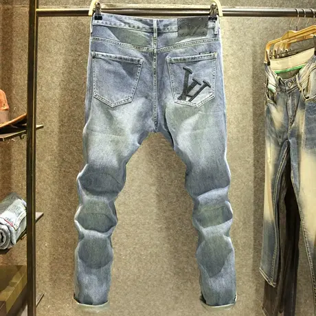 街头潮男破洞补丁牛仔裤男百搭宽松直筒裤后袋大牌刺绣高街裤子男商品大图