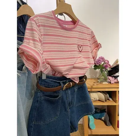 粉粉少女心～细条纹刺绣爱心短袖t恤女2023夏圆领套头百搭上衣商品大图