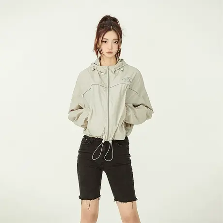 YEP反光短款时尚防晒服外套上衣2025新款防紫外线防晒衣女款夏季图片