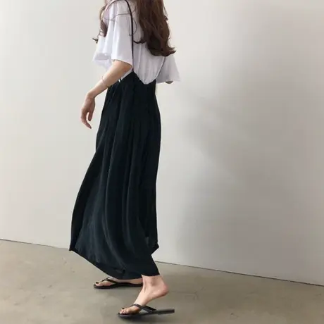 夏装新款韩版雪纺阔腿裤九分连体裤女宽松大码细吊带时尚休闲裙裤图片