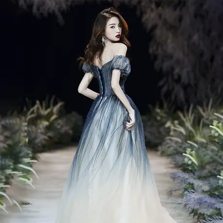 一字肩年会晚礼服裙女2023新款宴会时尚性感显瘦气质优雅冬款长款商品大图