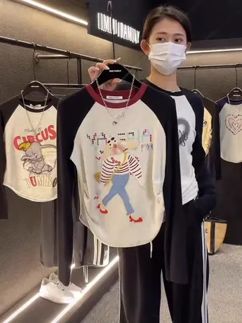 重工高级感兔子刺绣插肩袖T恤女2023秋新款时尚拼接长袖撞色上衣图片