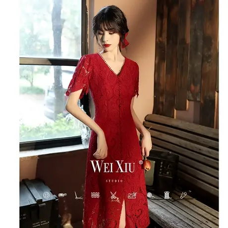 敬酒服新娘2023新款酒红色平时可穿回门订婚小礼服女蕾丝V领夏季商品大图