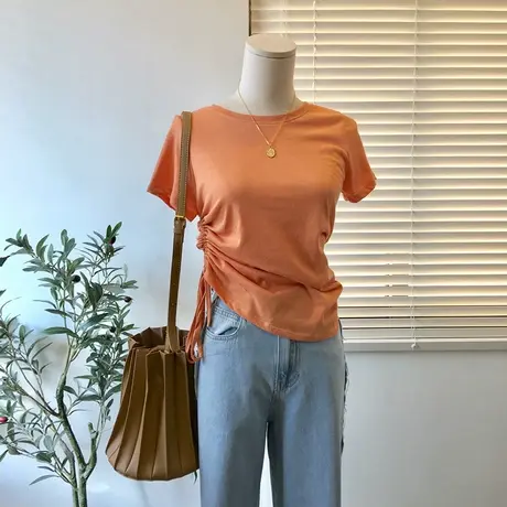 短袖t恤女夏2020新款心机小众设计感不规则收腰修身显瘦体恤上衣图片