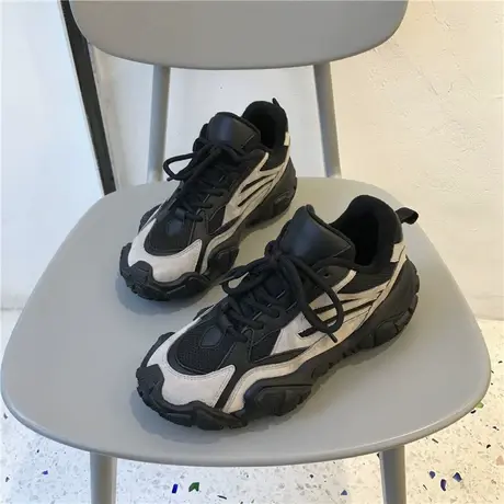 2023新款秋季显脚小老爹鞋女款百搭厚底网红爆款黑色休闲运动鞋子图片