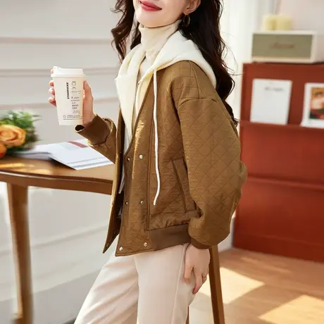 时尚气质拼接棉服外套2022年冬季新款女温柔气质宽松显瘦连帽上衣图片