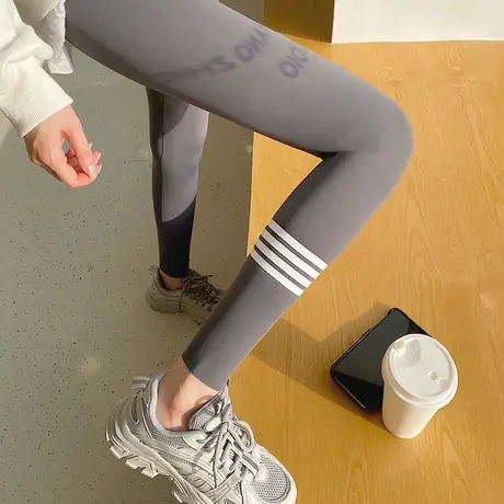 TB条纹鲨鱼裤奶茶色打底裤女外穿秋款韩版小脚芭比运动瑜伽裤图片