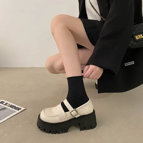 永希法式玛丽珍鞋女2024年新款白色厚底粗跟高跟松糕小皮鞋女春秋图片