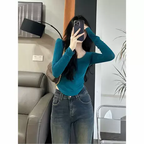湖蓝色低圆领打底衫2025新款女秋冬修身短款搭小心机长袖t恤上衣图片