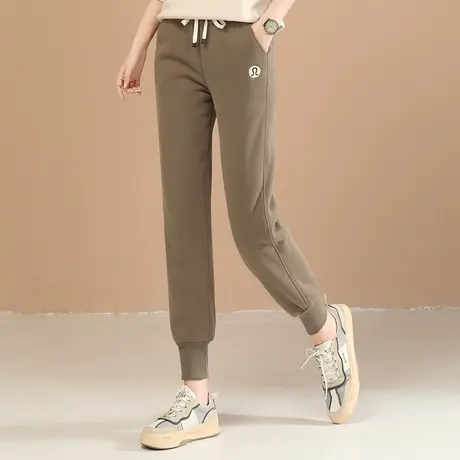 韩朝袭人松紧腰刺绣加绒运动卫裤女2023冬季新款显瘦厚束脚休闲裤图片