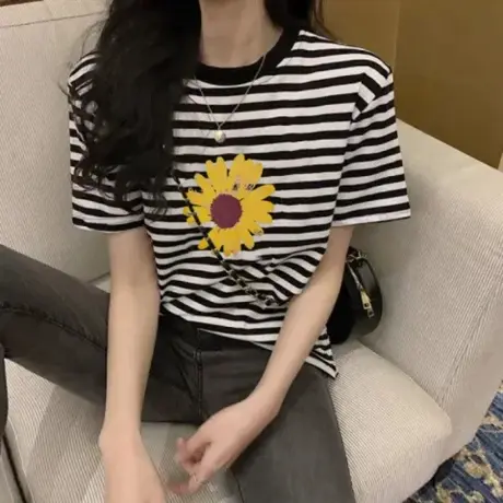经典黑白条纹T恤短袖女2024夏季新款修身显瘦圆领休闲百搭上衣女商品大图