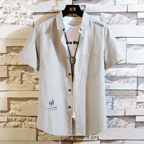 新款短袖衬衫男韩版潮流青年夏季条纹休闲衬衣男士帅气寸衫上衣服图片