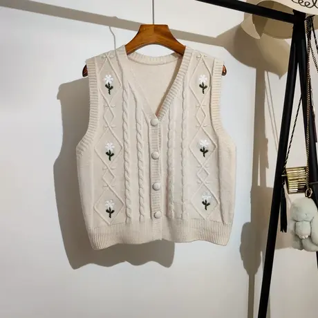 小清新刺绣针织马甲背心女开衫秋冬新款v领叠穿无袖毛衣坎肩外穿商品大图