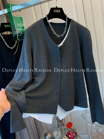 气质V领撞色拼接假两件长袖T恤上衣女百搭设计感小众2023秋季新款商品大图