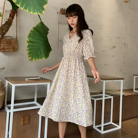 唐狮碎花裙2021夏新款女收腰显瘦韩版温柔风裙子ins潮v领连衣裙D商品大图
