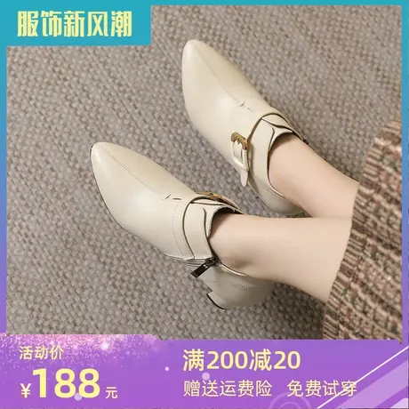 时尚尖头2023真皮中跟大码女靴41一43冬季新款皮带扣软面软底短靴图片