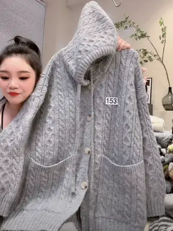 2023秋冬新款加厚保暖宽松休闲连帽慵懒风针织开衫中长款毛衣外套图片